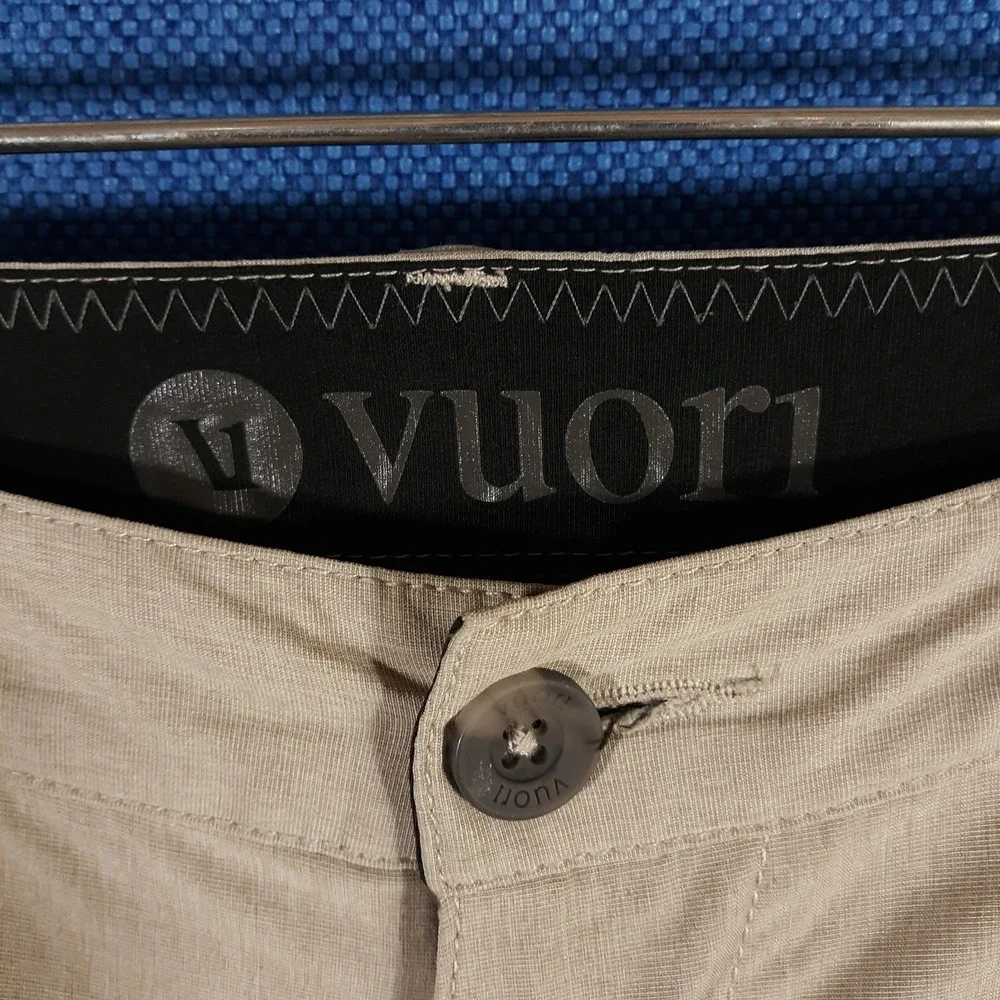 Vuori Lightweight Chino Pants Mens 34 x 33 Beige Casual Breathable